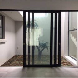 almuniuim sliding door